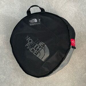 The North Face Base Camp Duffel - M